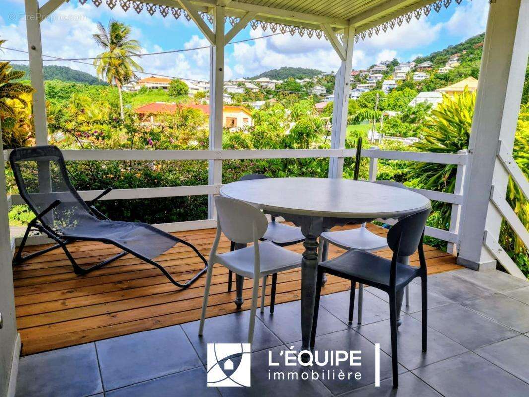 Appartement à LES TROIS-ILETS