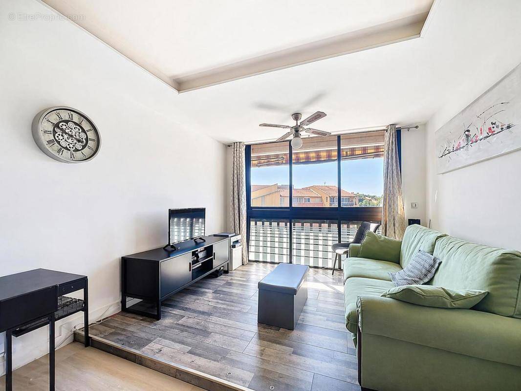 Appartement à FREJUS