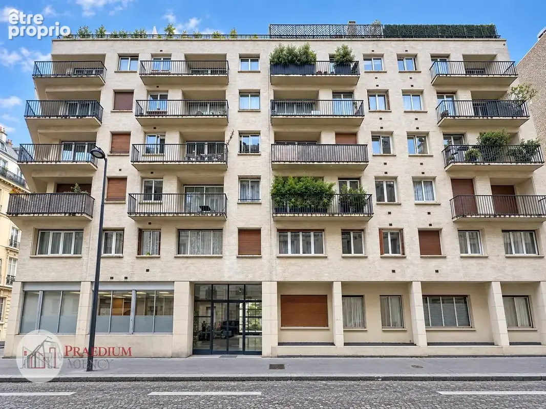 Photo Commerce à Paris-17e au prix de 200 000€