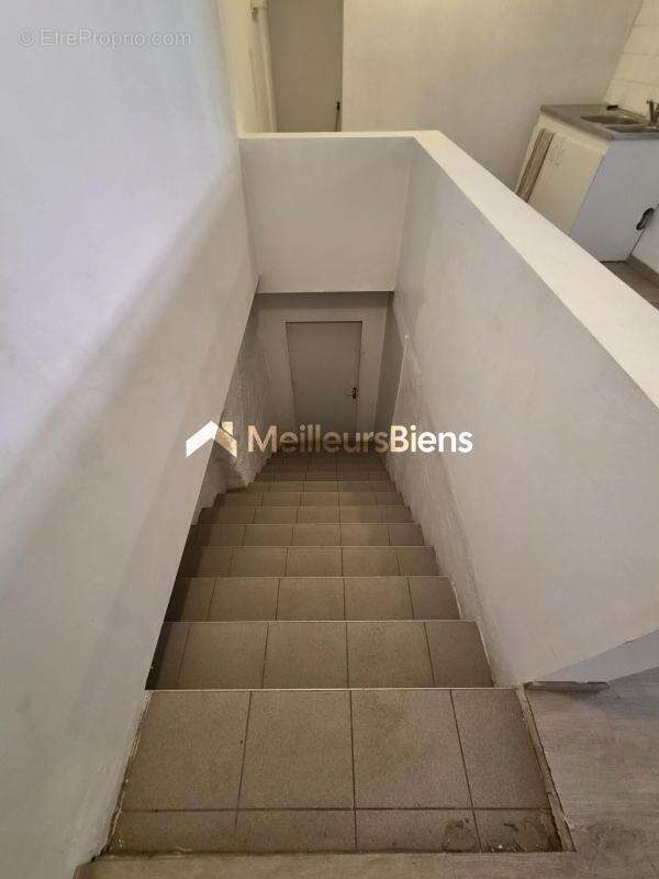 Immeuble 175 m² à Champlitte - photo 19
