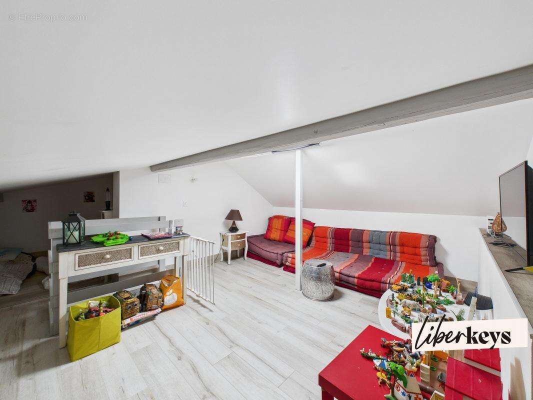 Maison à VILLEMOMBLE