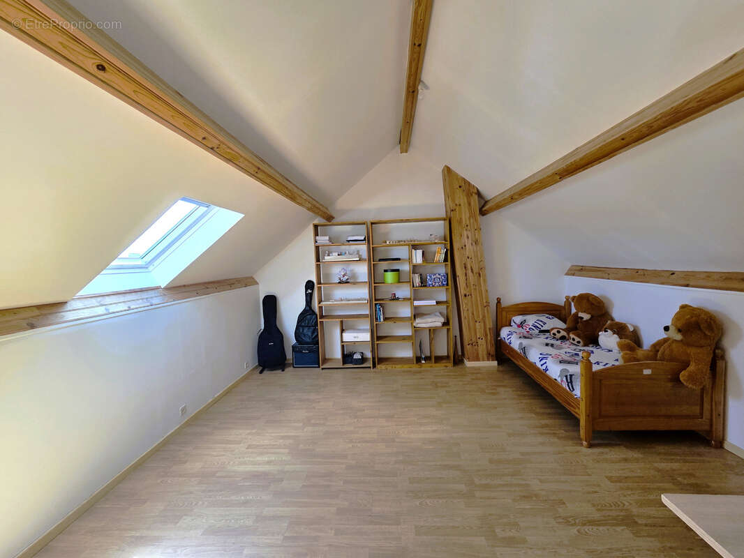 Maison à SAVIGNY-SUR-ORGE