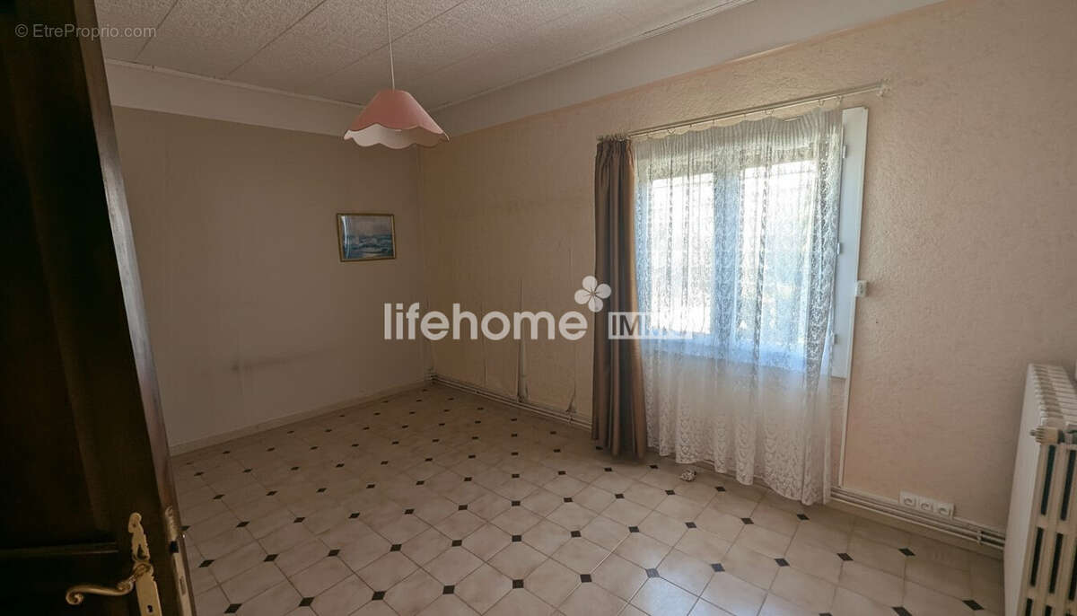 Chambre 1 - Maison à SETE