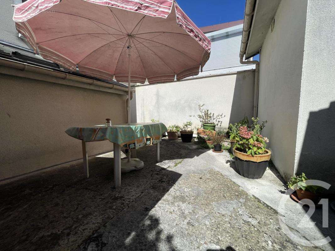 Maison à FONTENAY-SOUS-BOIS