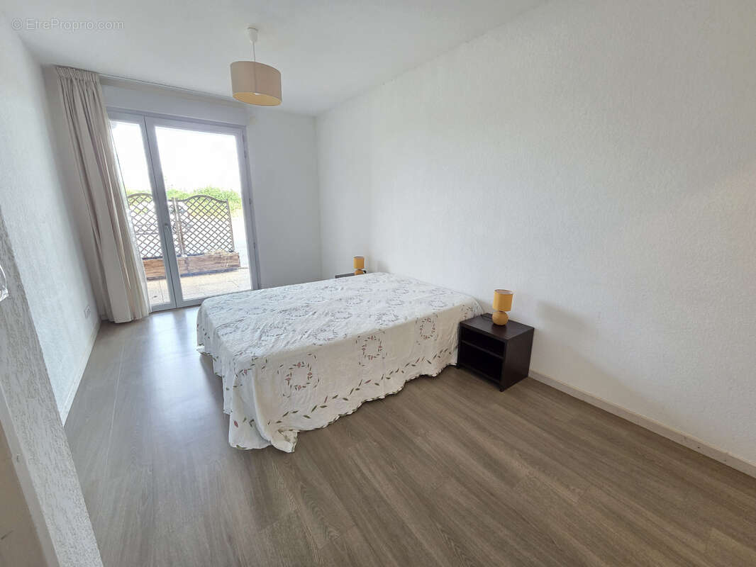 Appartement à YZEURE