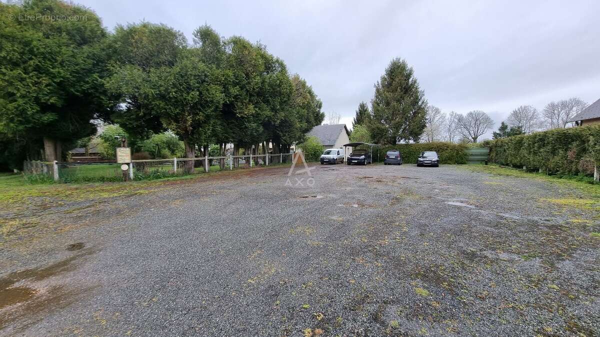 Commerce à THIBERVILLE