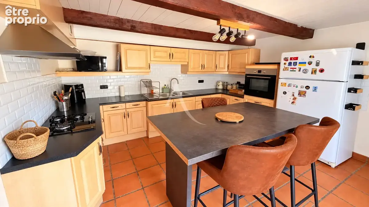 BERCLOUX  - Charmante Maison 3 pièces en pierre et son Gîte - photo 6