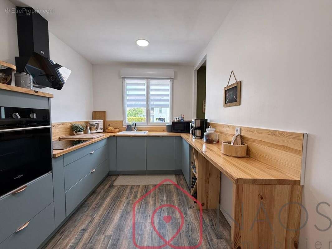 Maison familiale rénovée de 113 m²  Sous-sol complet  Terrasse 70 m2 piscine et cuisine d'été - photo 4