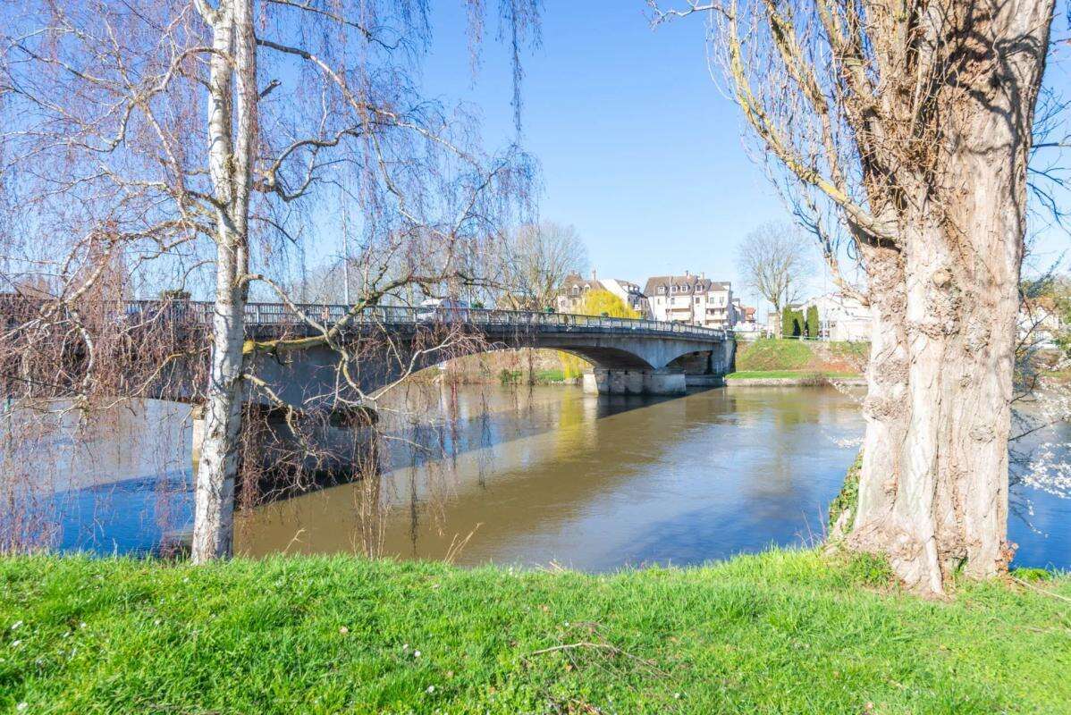 Appartement à BEAUMONT-SUR-OISE