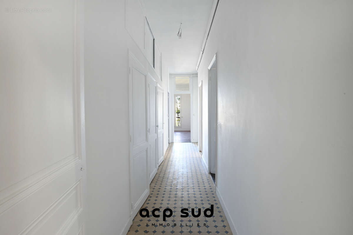 Appartement à MARSEILLE-8E