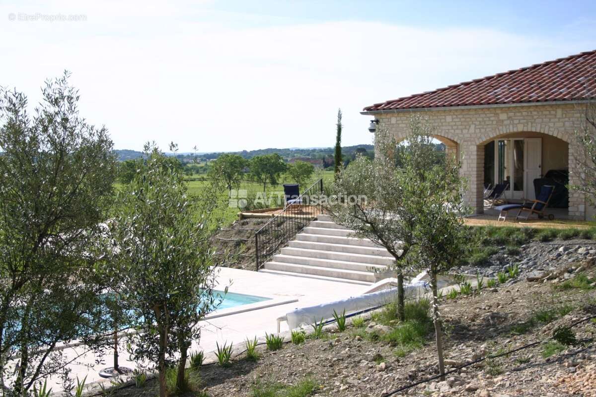 Maison 165 m² à Tornac  - photo 6