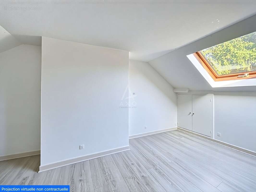 Maison à NOGENT-SUR-VERNISSON