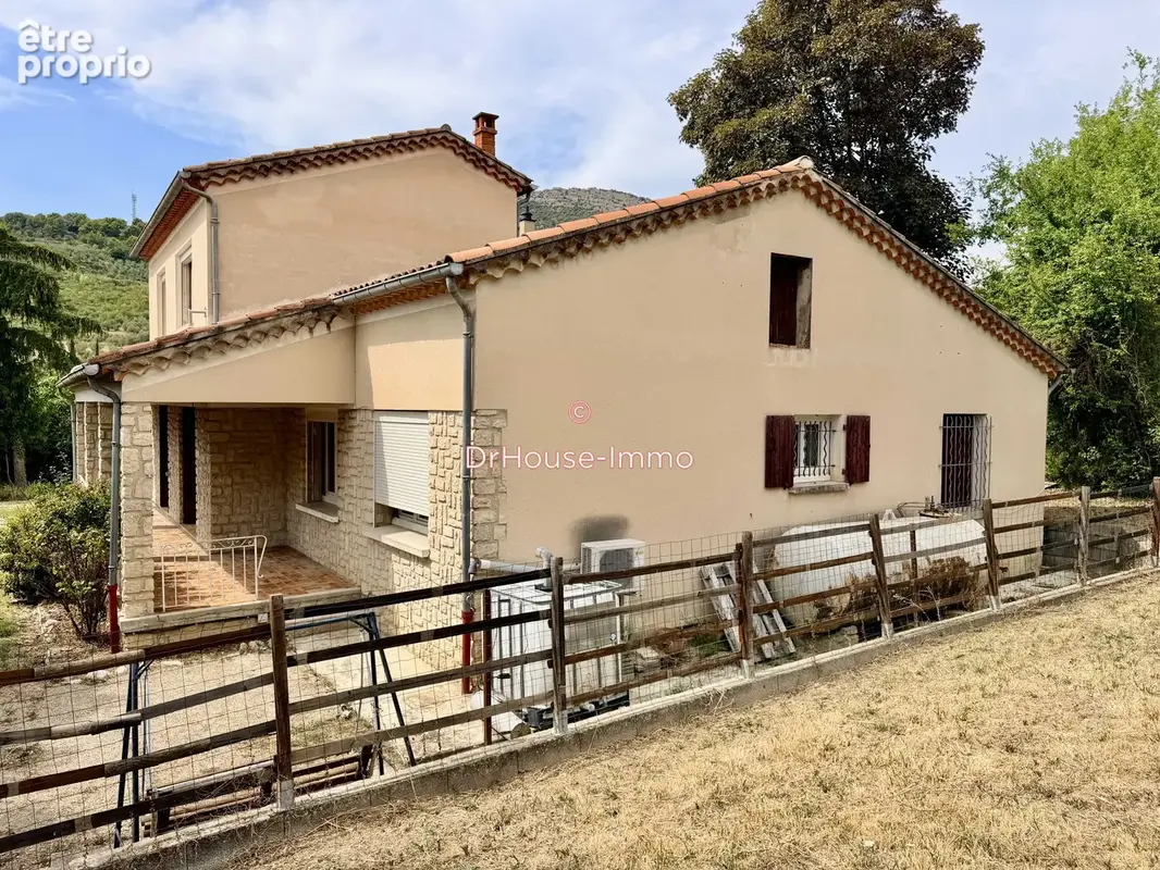 Maison 150 m² à Buis-Les-Baronnies  - photo 4