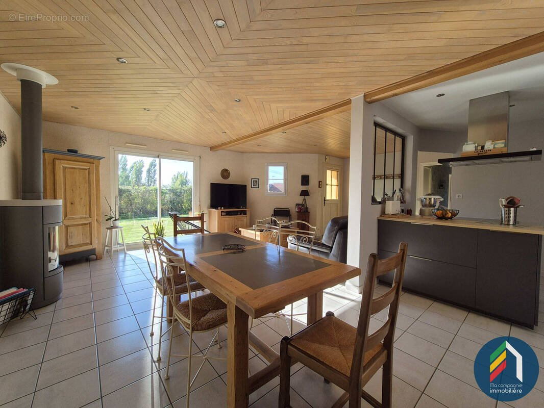 Maison à REAUMUR