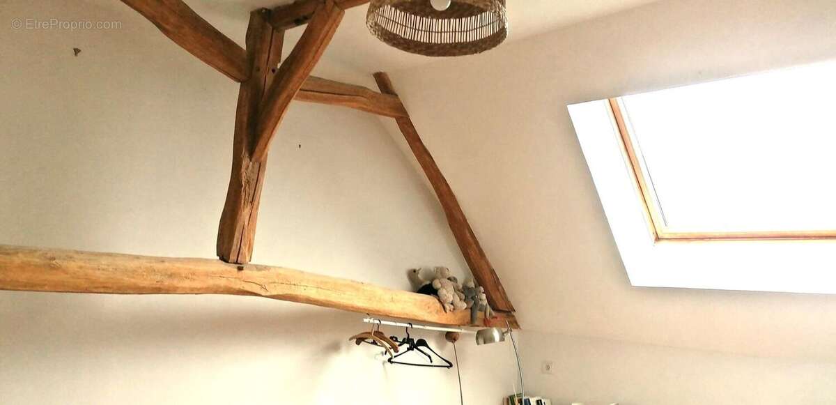 Photo 2 - Commerce à NEUVY-LE-ROI