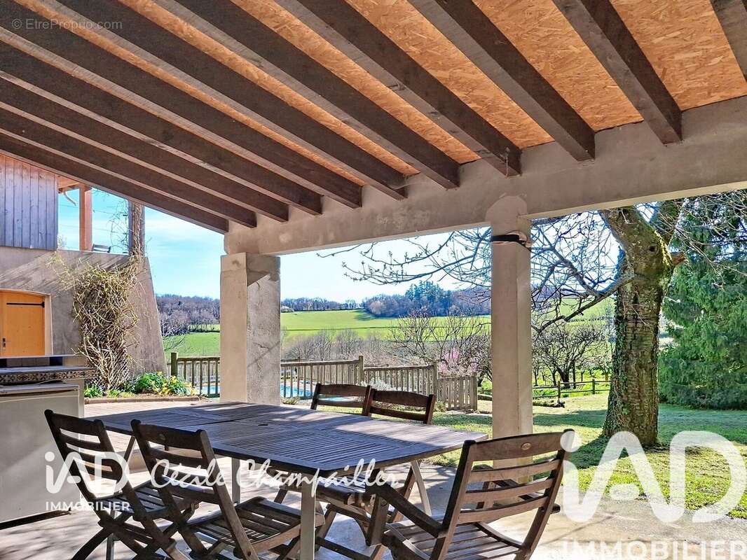 Photo 3 - Maison à CONDRIEU