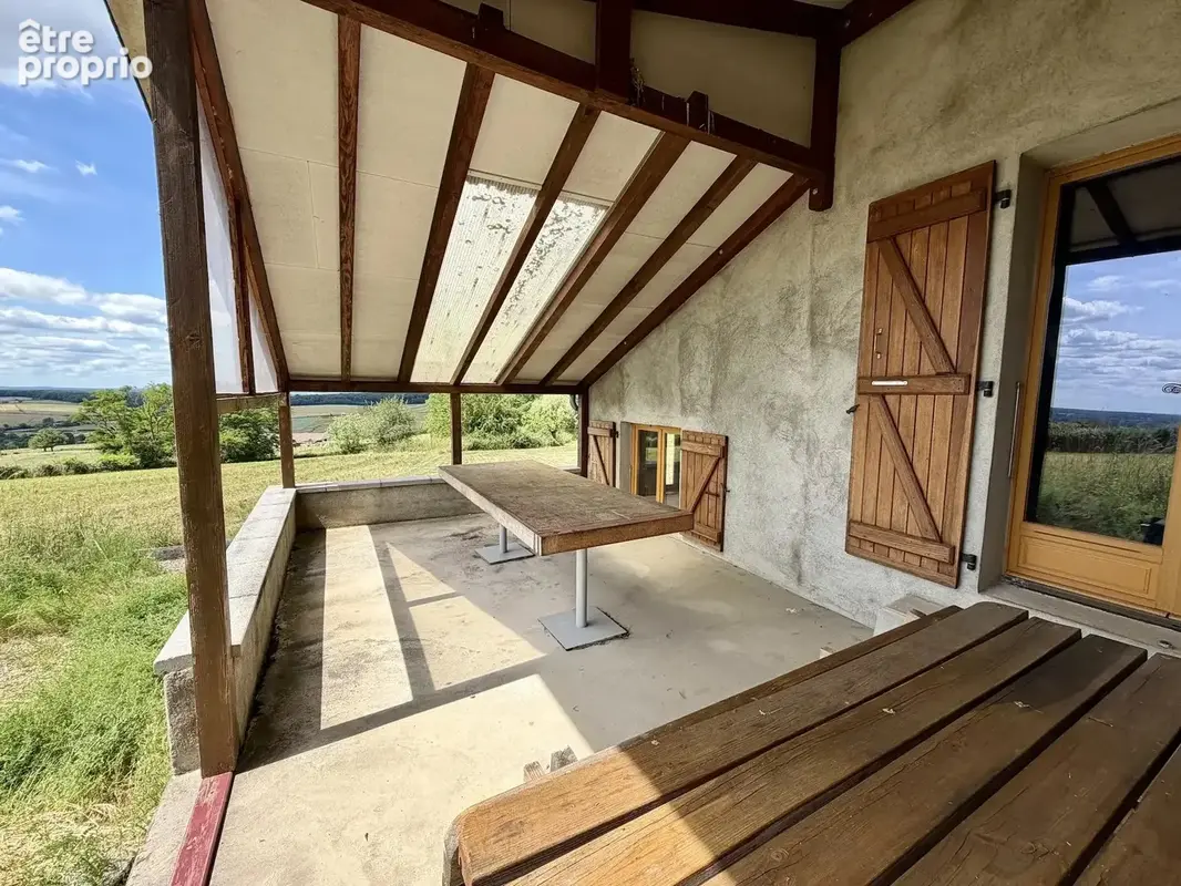 Grand ensemble, entièrement isolé avec 1,4 hectare à vendre près de Remilly - photo 56