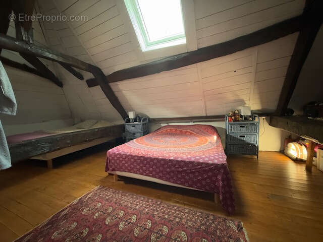 Maison à BELLENAVES