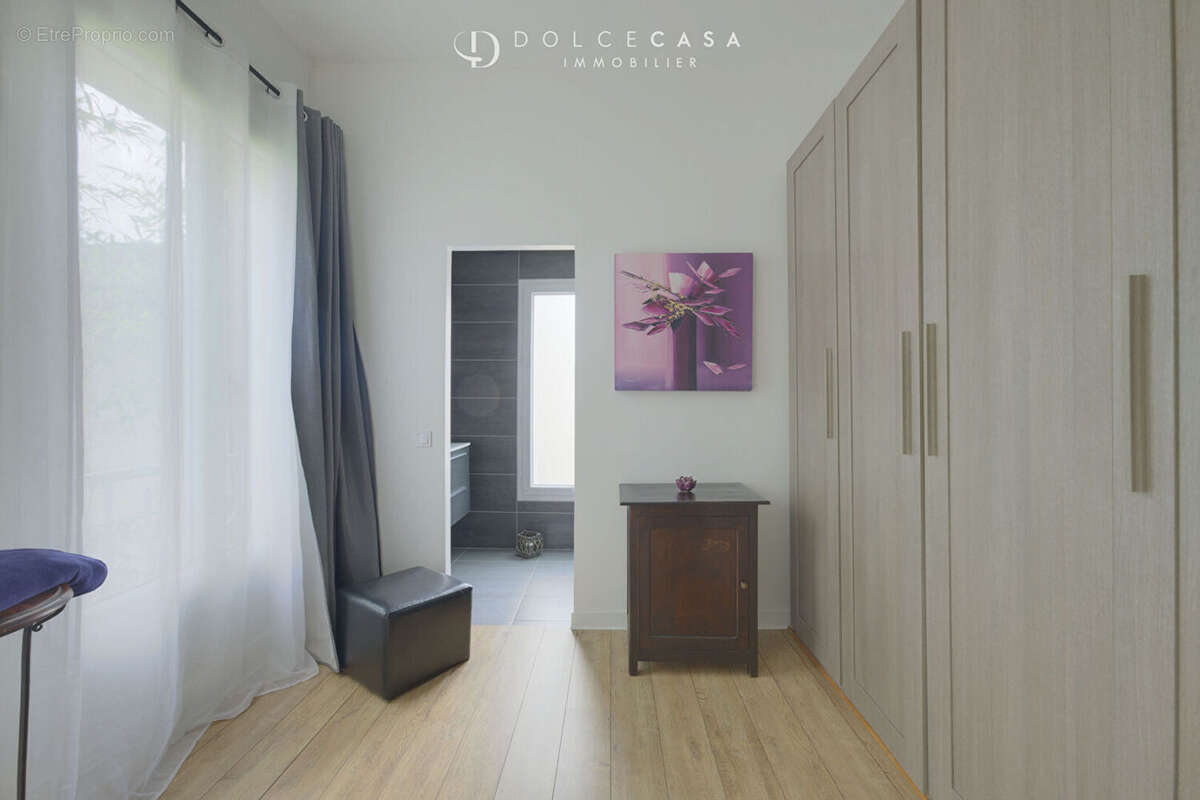 Maison à LE PERREUX-SUR-MARNE