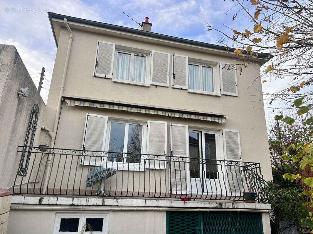 Maison à COULANGES-LES-NEVERS