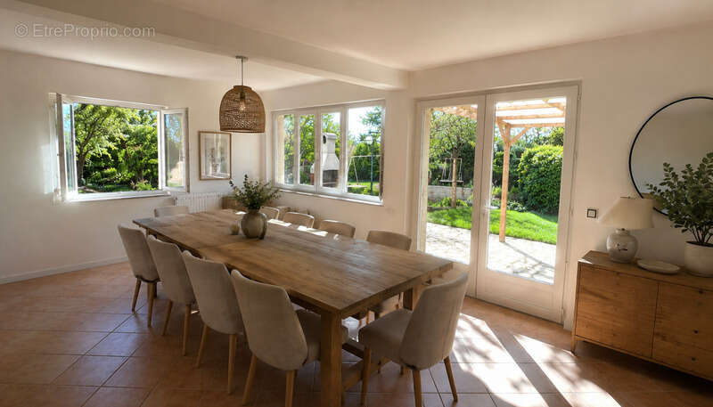 Ensemble immobilier 410 m2 + 470 m2 dépendances 2 maisons 1 appartement à varennes les narcy (58) proche la charite sur loire, p - photo 2