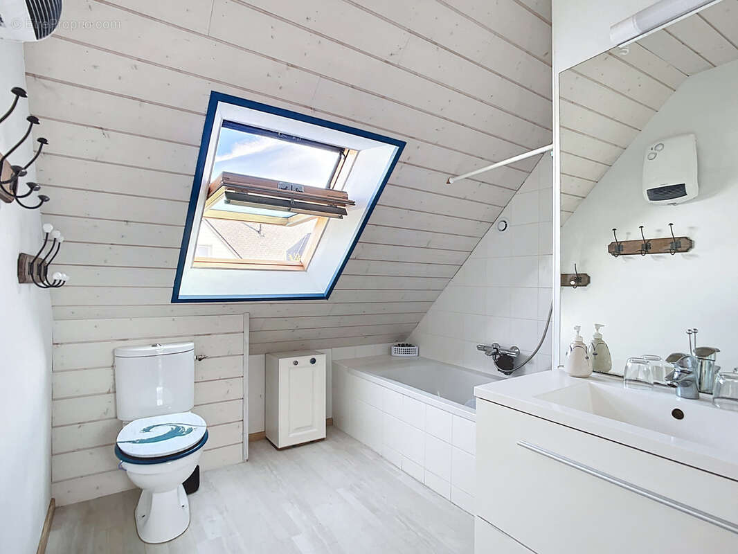 Maison à GOUVILLE-SUR-MER