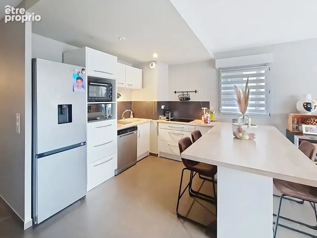 Appartement Juvignac 4 pièce(s) 76 m2 TERRASSE Parking sous-sol - photo 2
