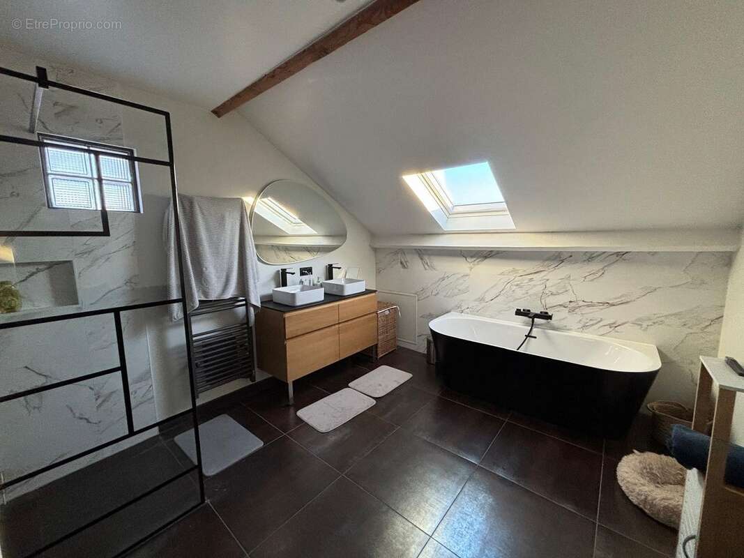 Maison à PORCHEVILLE