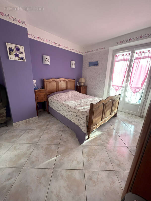 Autre à SAINT-RAPHAEL