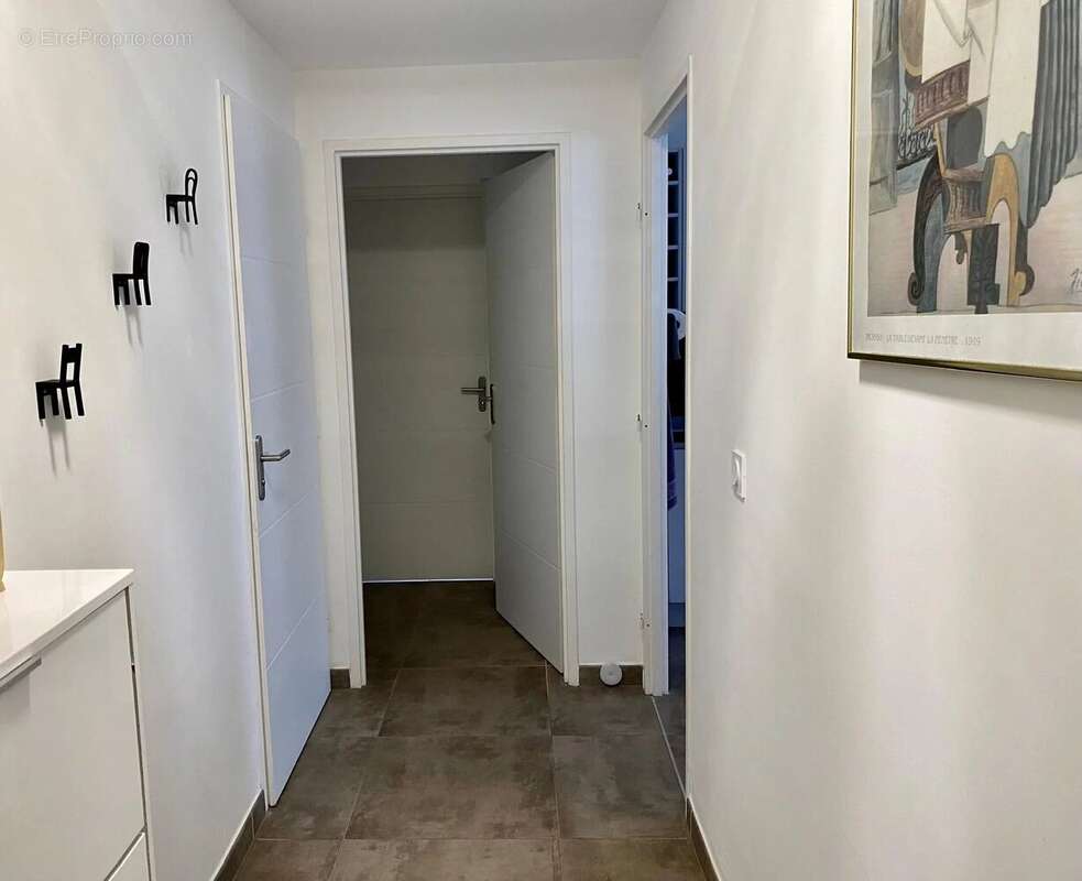 Appartement à BORMES-LES-MIMOSAS