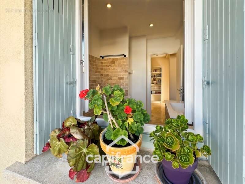 Appartement à HYERES