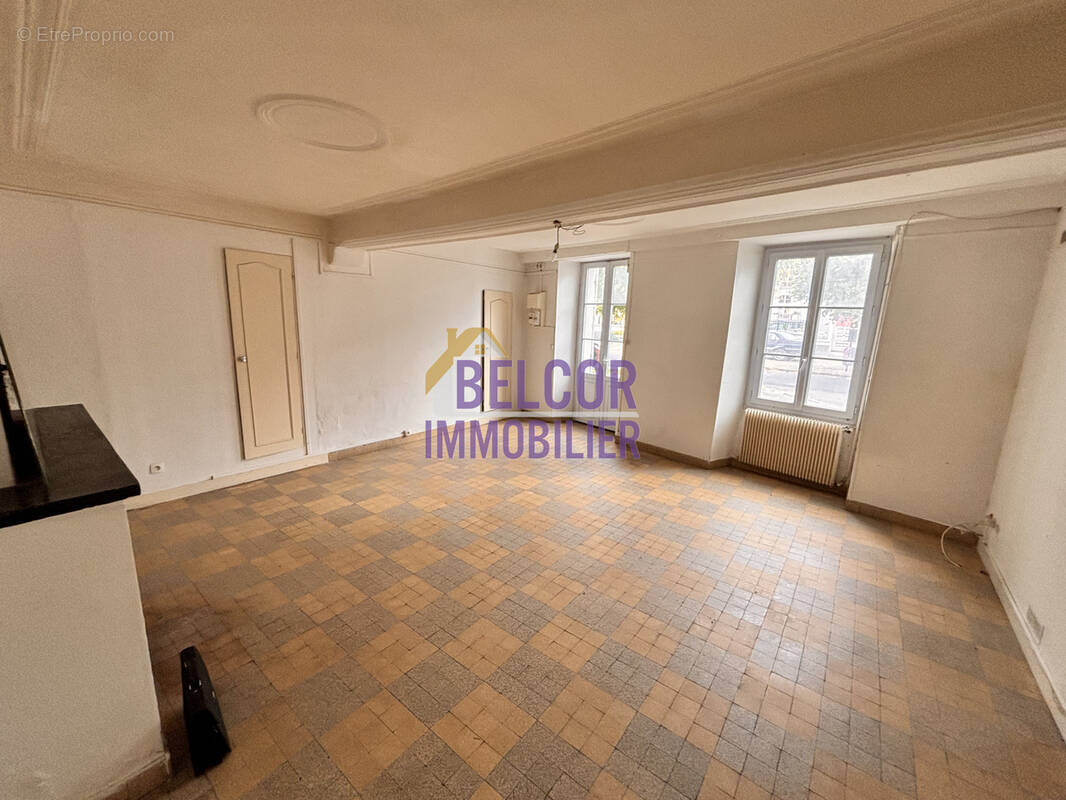 Maison à BEAUMONT-DU-GATINAIS