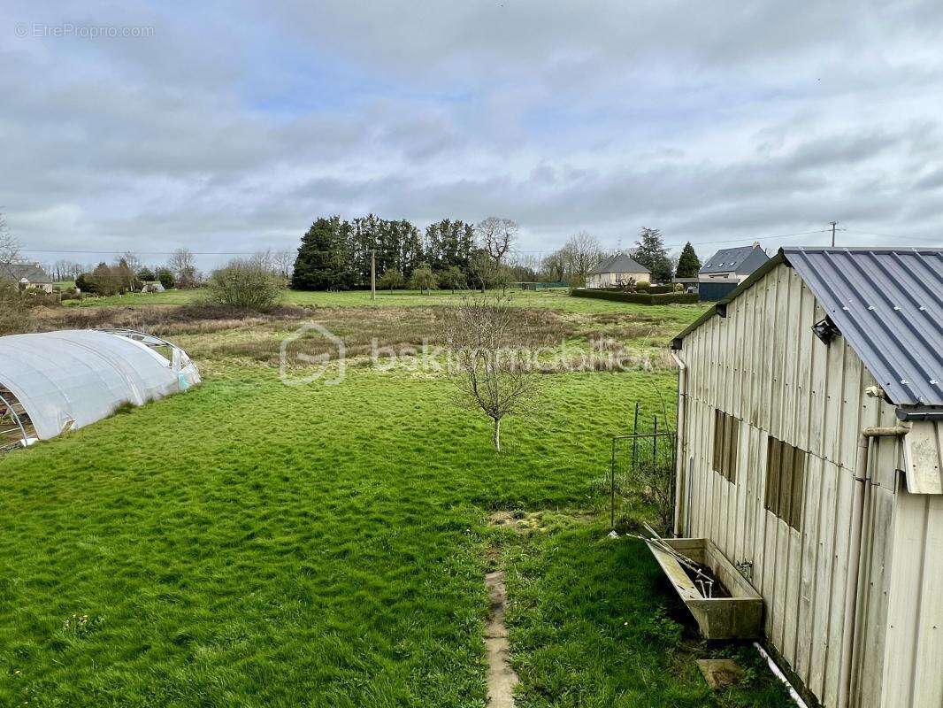 Maison à SAINT-BRICE-EN-COGLES