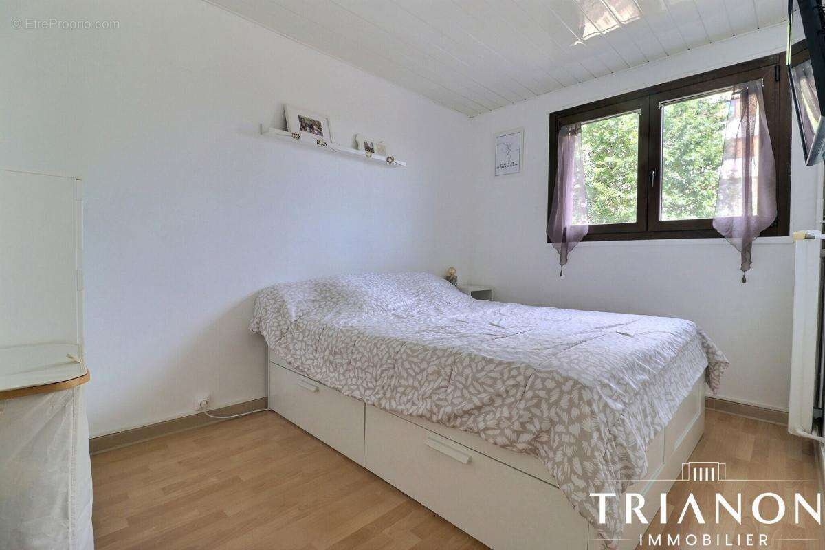 4 pièces, 2 chambres, balcon, cave, box, Les Clayes-sous-Bois - photo 8
