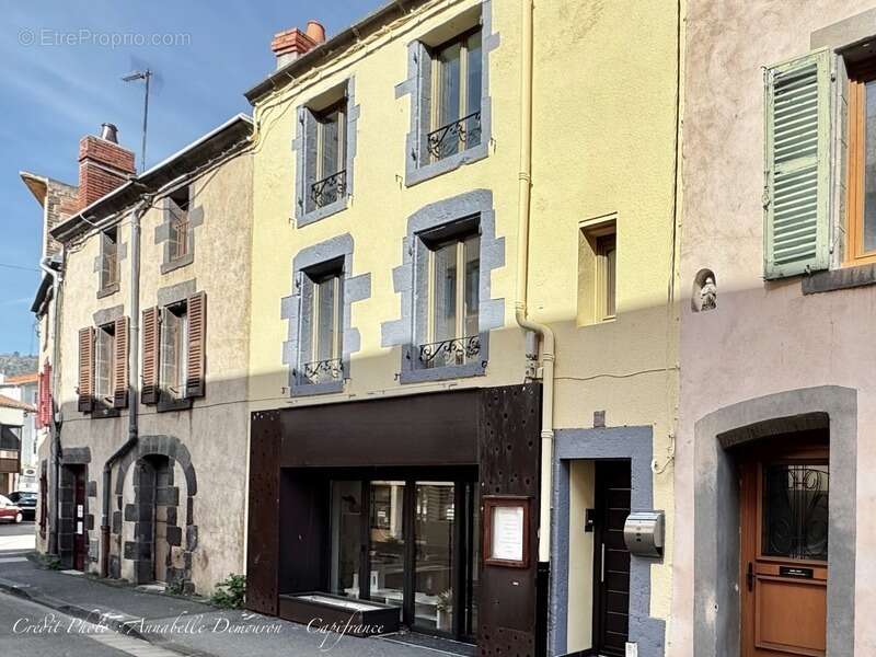 Appartement à CHAMALIERES