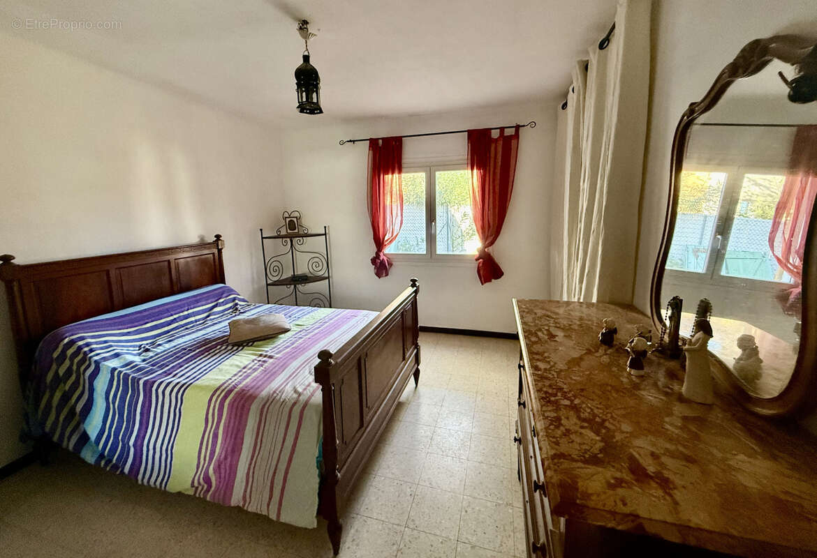 Maison à SAINT-LAURENT-D&#039;AIGOUZE