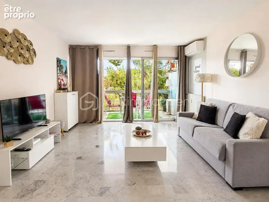 Antibes – le mas de tanit – grand studio avec terrasse, piscine et cave - photo 4