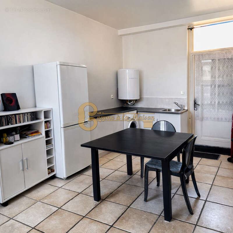 Appartement à MOUY