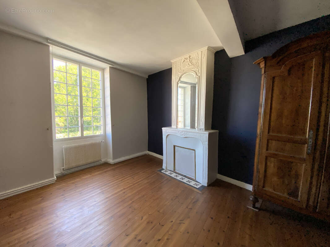 Maison à LANGON