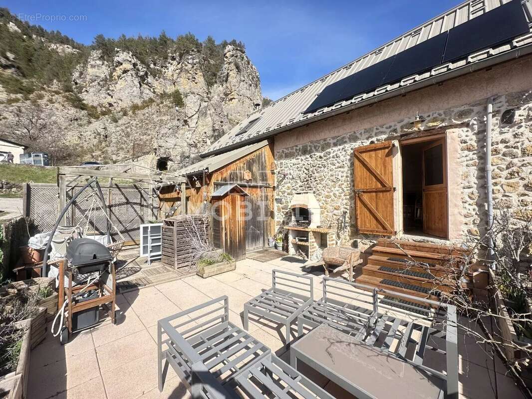 Maison à GUILLAUMES
