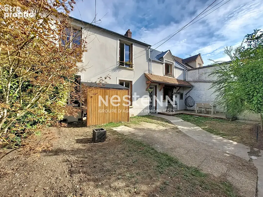 Maison Pussay 4 pièce(s) 139.12 m2 - photo 1