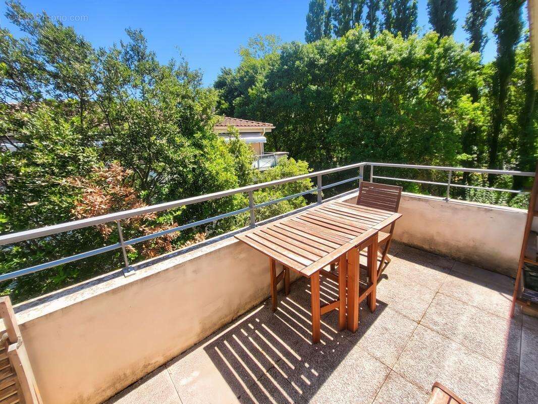 Appartement à BOUC-BEL-AIR