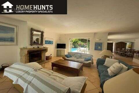 Maison à TOURRETTES-SUR-LOUP