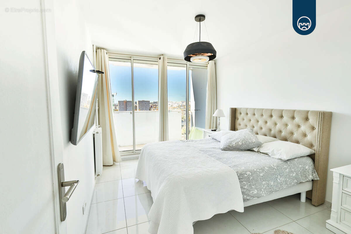 Appartement à MARSEILLE-11E