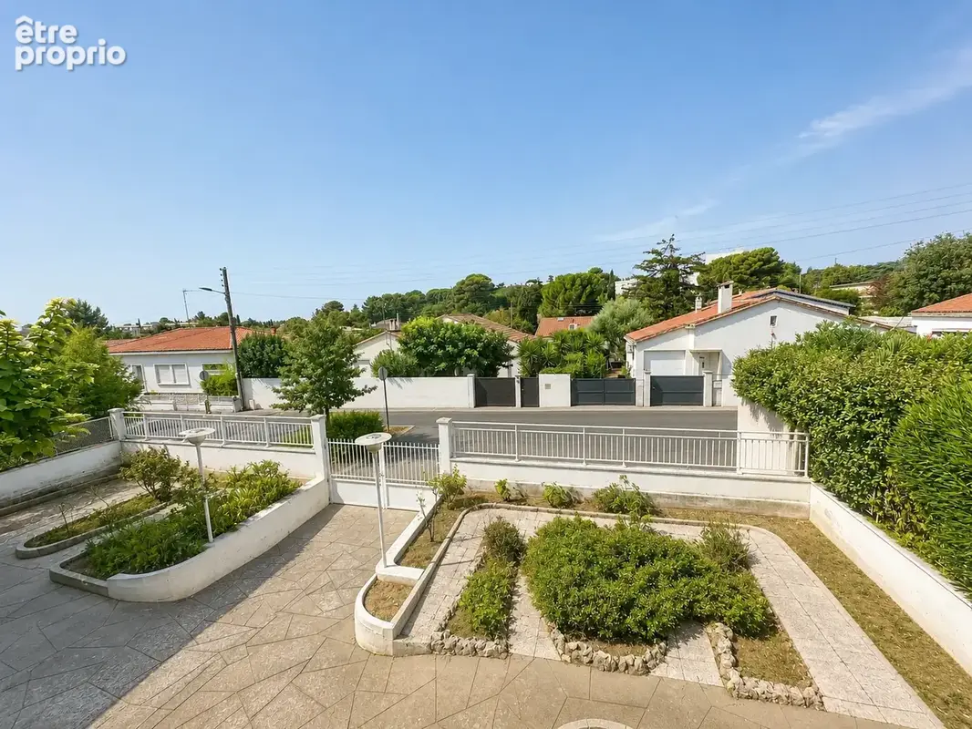 Montpellier   la chamberte   maison familiale 149 m2   6 chambres   garage 36 m2 - photo 11