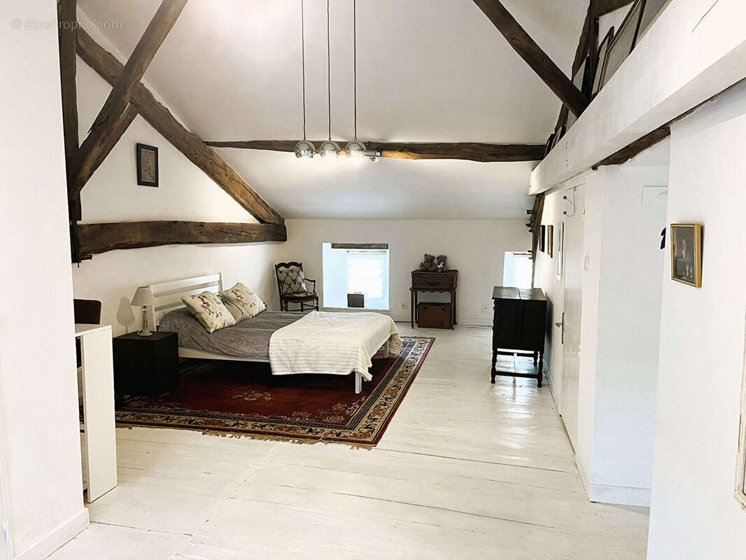 Maison à ROCHECHOUART