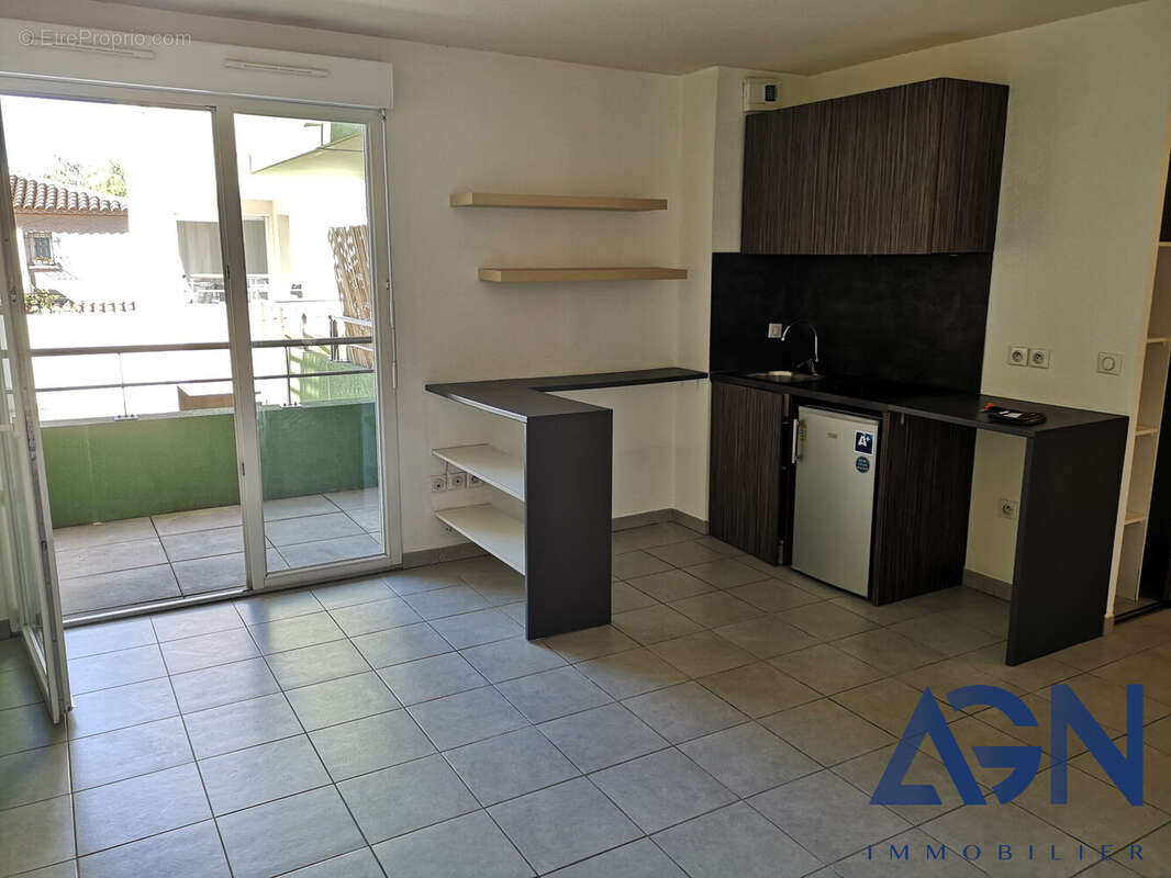 Appartement 30 m² à Castelnau-Le-Lez  - photo 3
