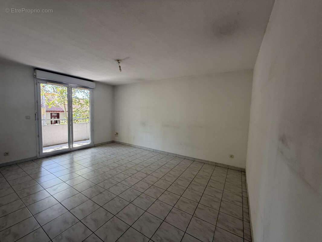 Apt t3 58m2 avec garage - photo 6
