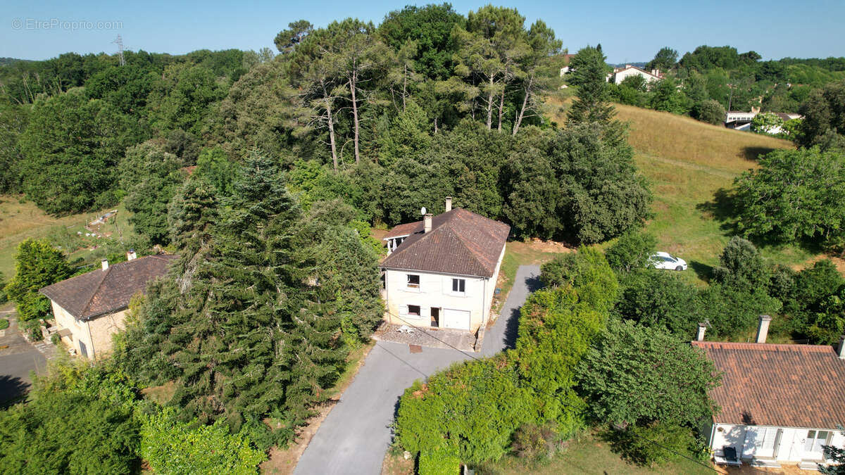 Maison à SARLAT-LA-CANEDA