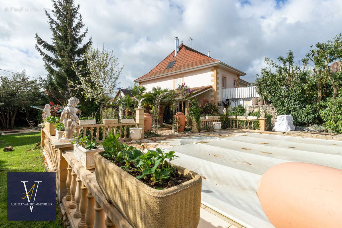 HAGENBACH - Maison de maître - 306 m2 - photo 6